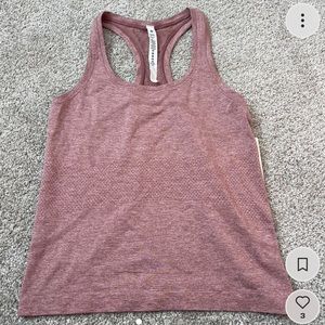 Lululemon top